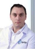 Dr.Cristian Mirvald