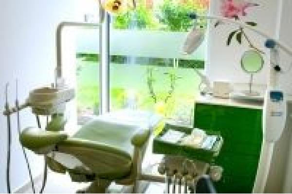 Cabinet stomatologic Alb Studio - scaun-medic-florin-alb.jpg