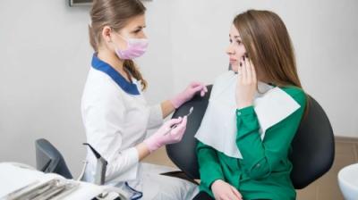 Odontoterapia – tratamentul profesional al cariilor dentare