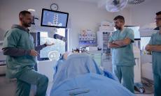 Spitalul MedLife Humanitas din Cluj a testat si se pregateste sa implementeze cea mai performanta tehnologie robotica din lume folosita in chirurgia spinala