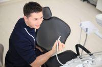 Fatetele dentare – Cum iti corecteaza dintii frontali rapid si fara durere Fatetele dentare – Cum iti corecteaza dintii frontali rapid si fara durere