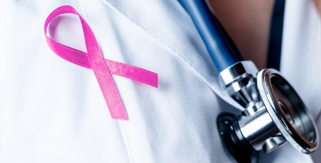 Care sunt simptomele de depistare ale cancerului mamar?