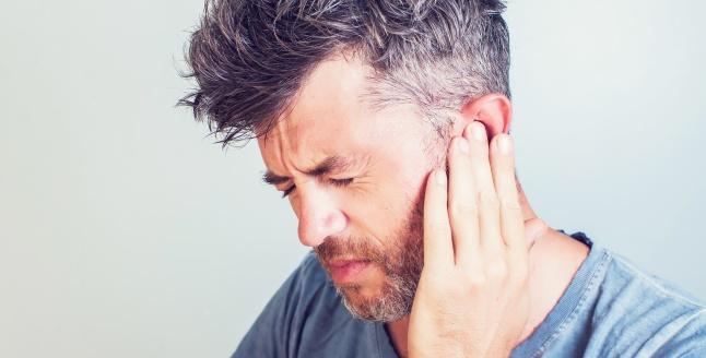 Inflamarea lobului urechii: cauze si optiuni de tratament