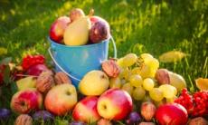 7 fructe care previn cancerul. Introdu-le in dieta ta!
