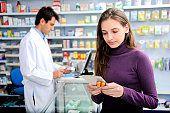 ARPIM: Reducerea pretului medicamentelor sub minimul european va incuraja exporturile paralele