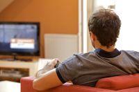Trei ore pe zi in fata televizorului dubleaza riscul de moarte prematura