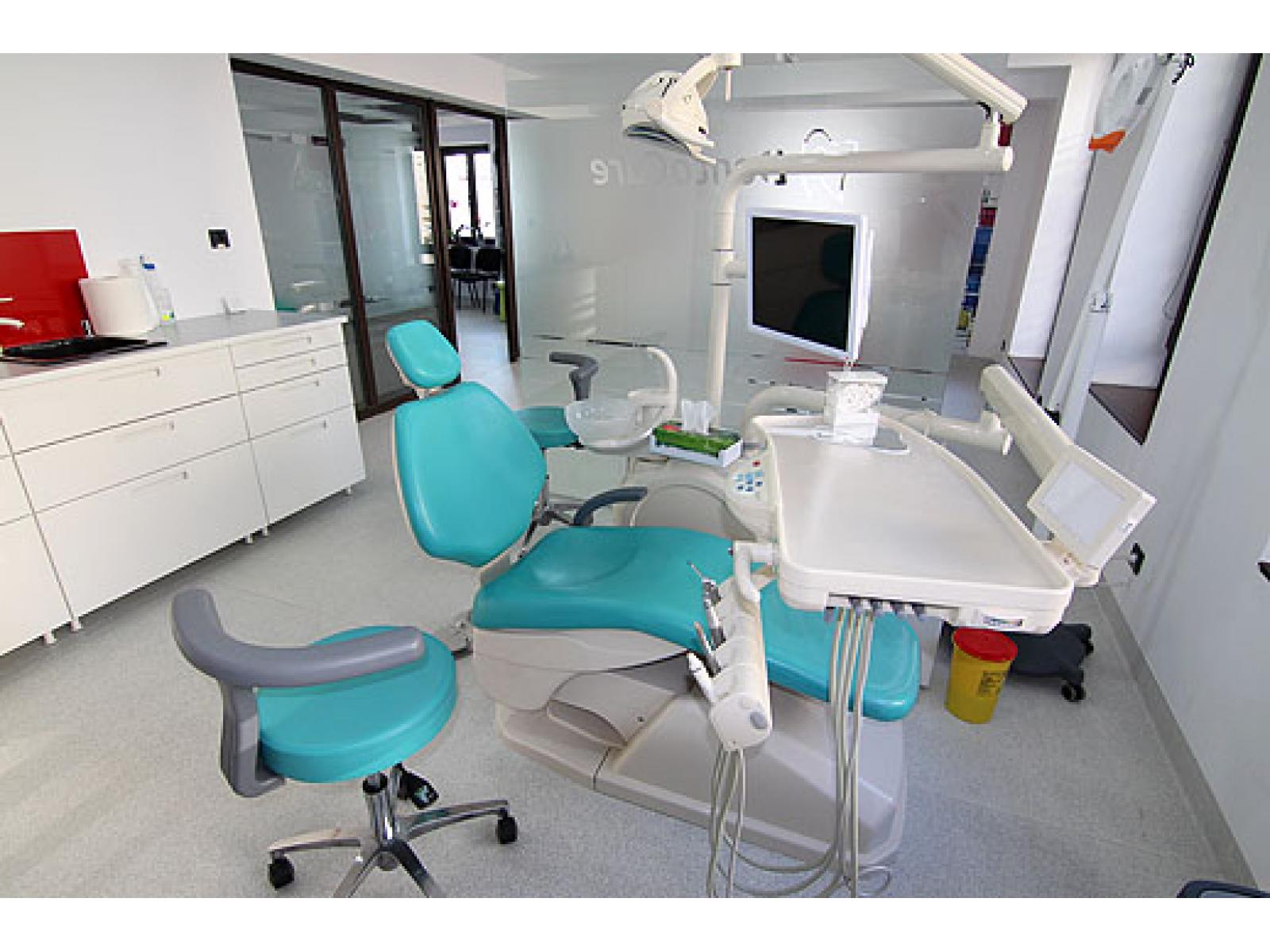 DentoCare - clinica-stomatologica-dentocare-2.jpg