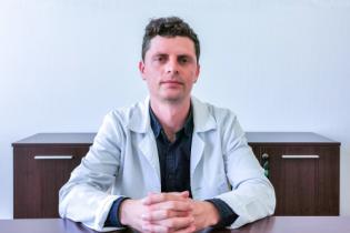 Dr.Gigi Dumitru Dolcan, Medic specialist chirurgie toracică