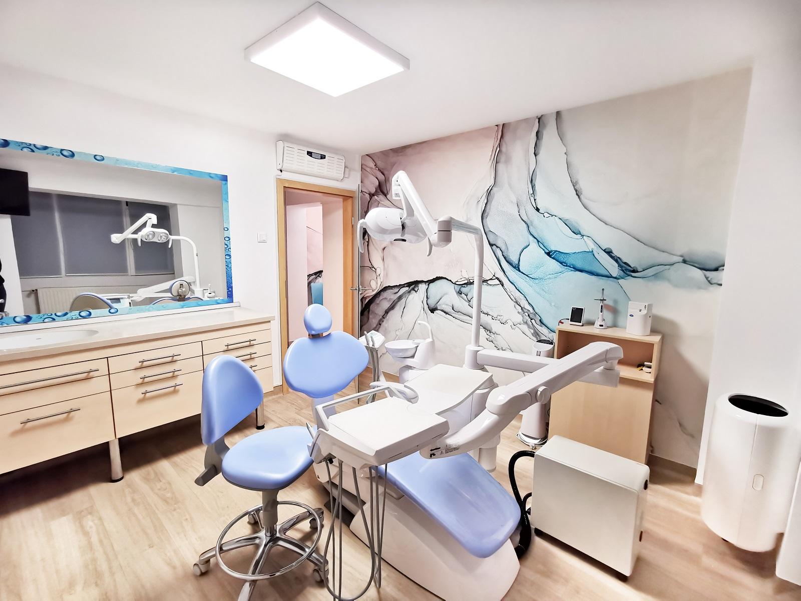Aqua Dental - 1cabinet_stomatologic_aqua_dental_3.jpg