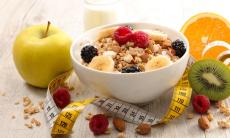 Dieta de 1200 de calorii: avantaje si dezavantaje