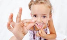 Eruptia dintilor la copii: cand incepe si la ce trebuie sa te astepti