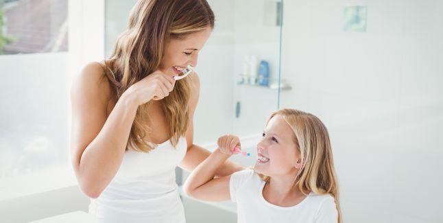 Eruptia dentara – dintii temporari si permanenti