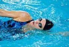 Este posibil să înotați în piscină cu prostatită cronică