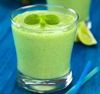 Smoothie de menta cu seminte de chimen