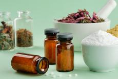 Beneficii si riscuri ale tratamentului homeopat