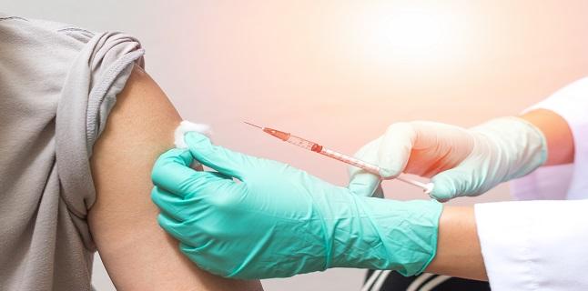 Vaccinul antigripal poate fi periculos pentru cei care au fost infectati cu COVID-19? Ce spune dr. Adrian Marinescu, medic infectionist
